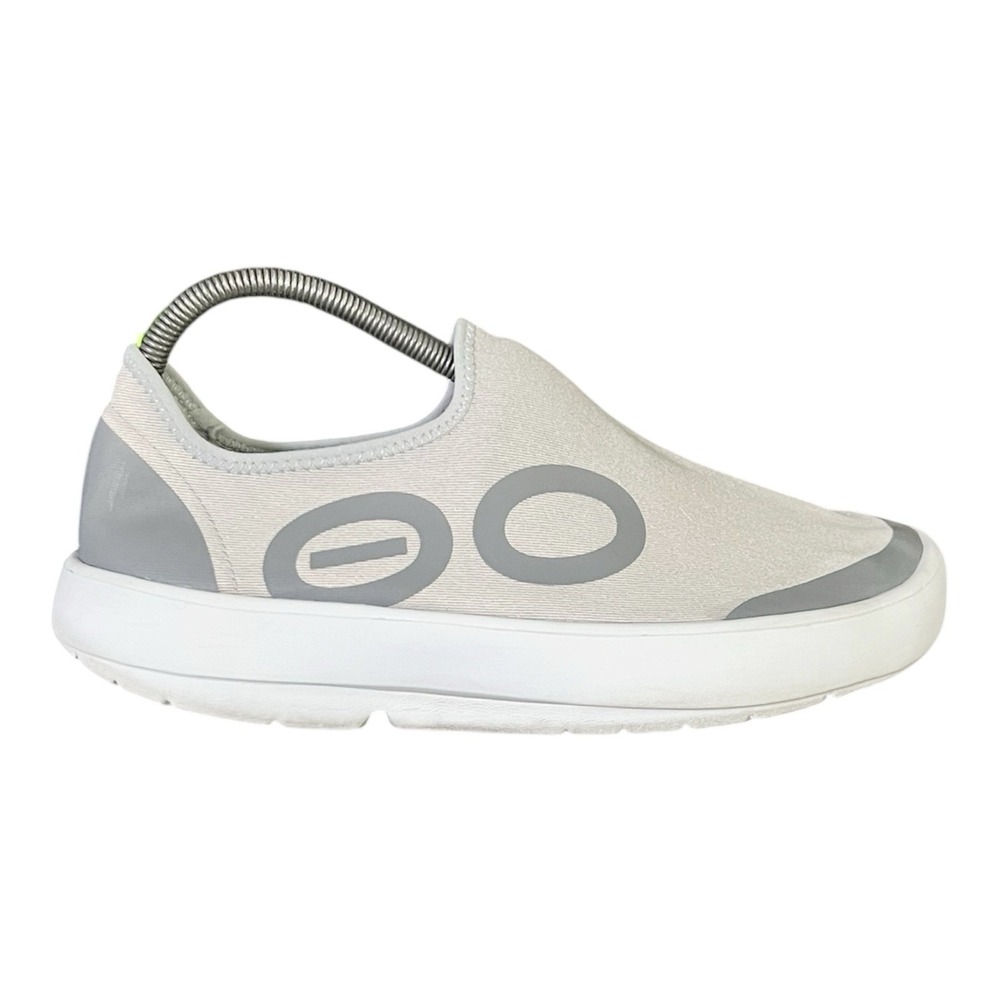 OOFOS OOmg Low Shoe Mens 10 White Grey Recovery Slip On Sneaker 7012022-14
